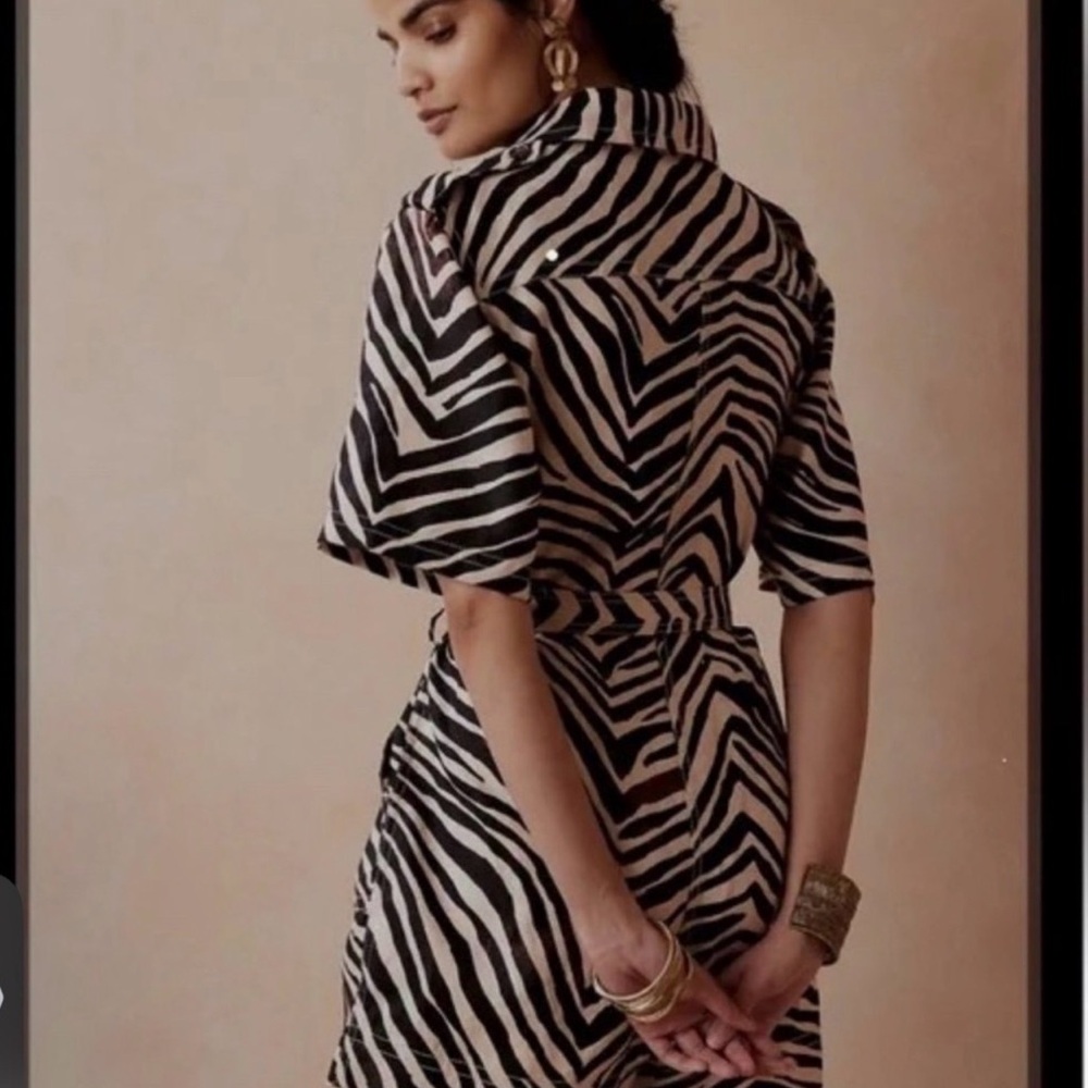 Banana Republic Safari linen romper - Picture 6 of 10